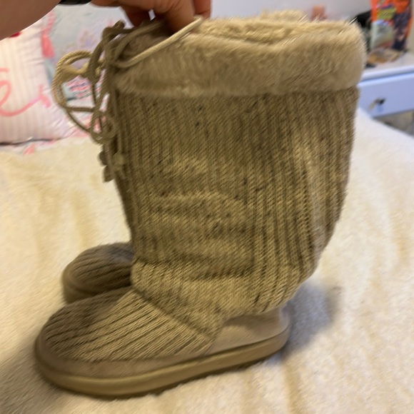 Sketchers high warm boots size 8.5 - Picture 1 of 5
